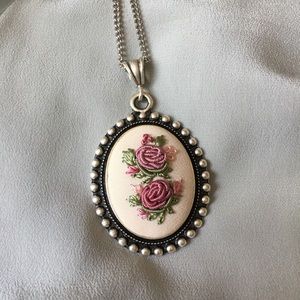 New - Beautiful Handmade Necklace / Pendant
